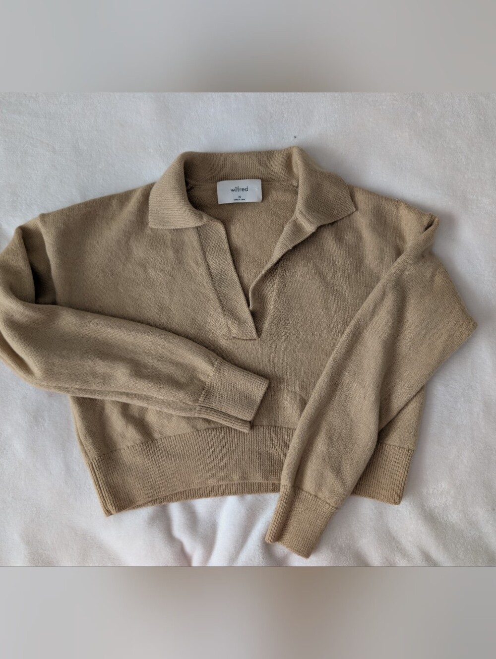 Wilfred wool Tan V-Neck Polo Cropped Knit Sweater